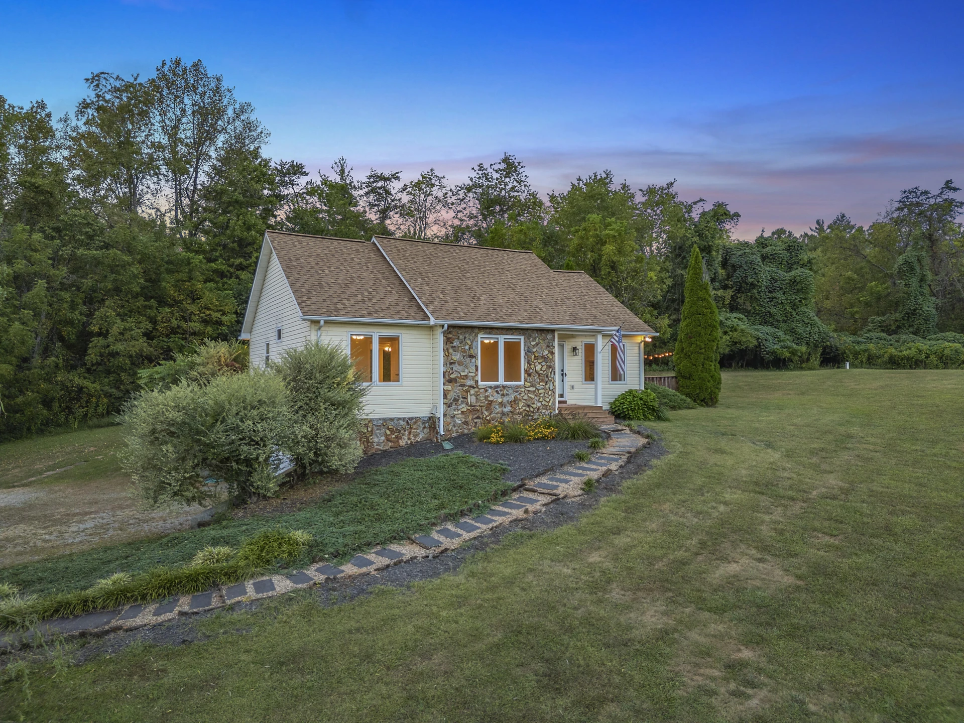 885 Whetstone RD - Photo 41