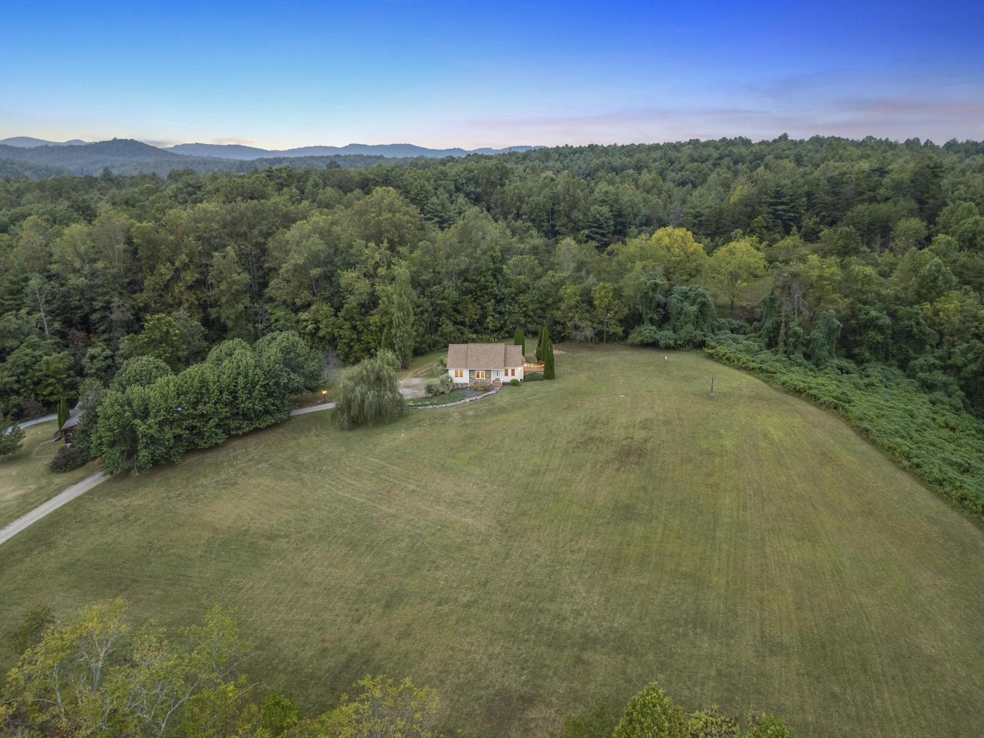 885 Whetstone RD - Photo 54