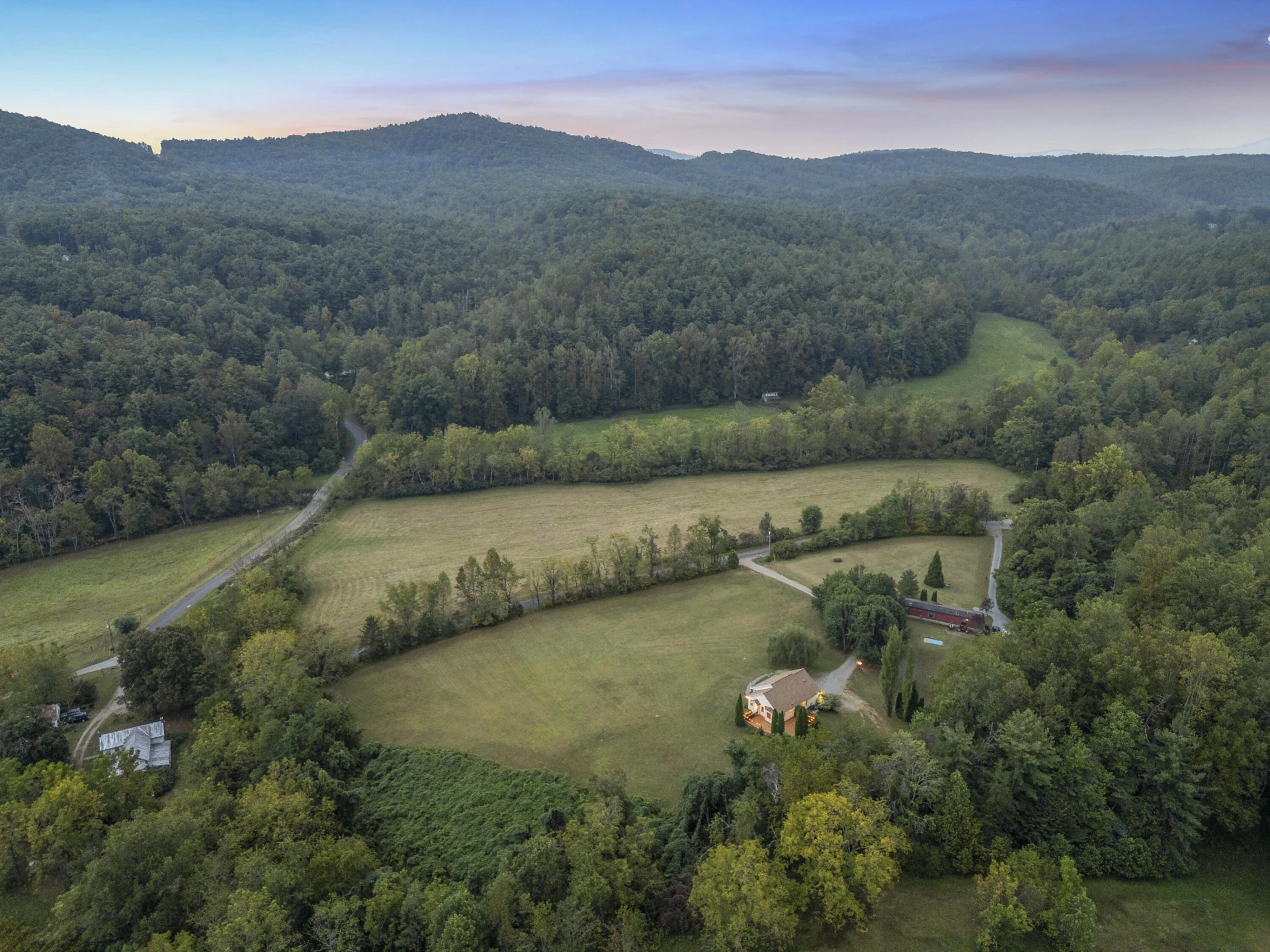 885 Whetstone RD - Photo 64