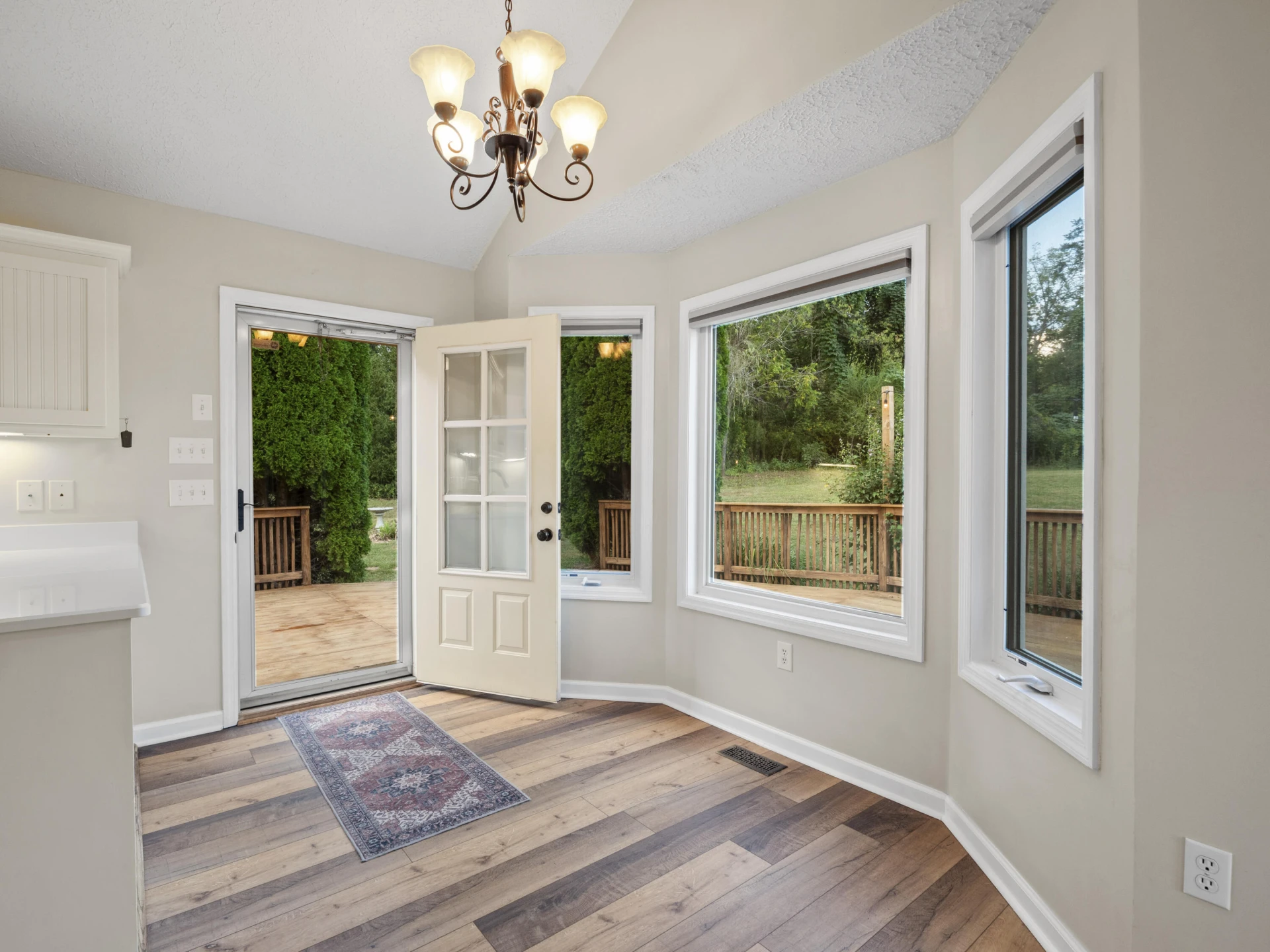 885 Whetstone RD - Photo 9