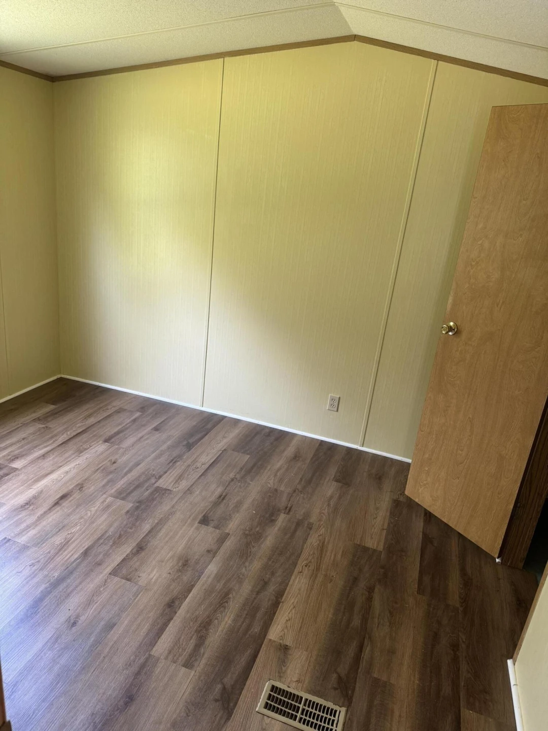 7180 Henry RD - Photo 6