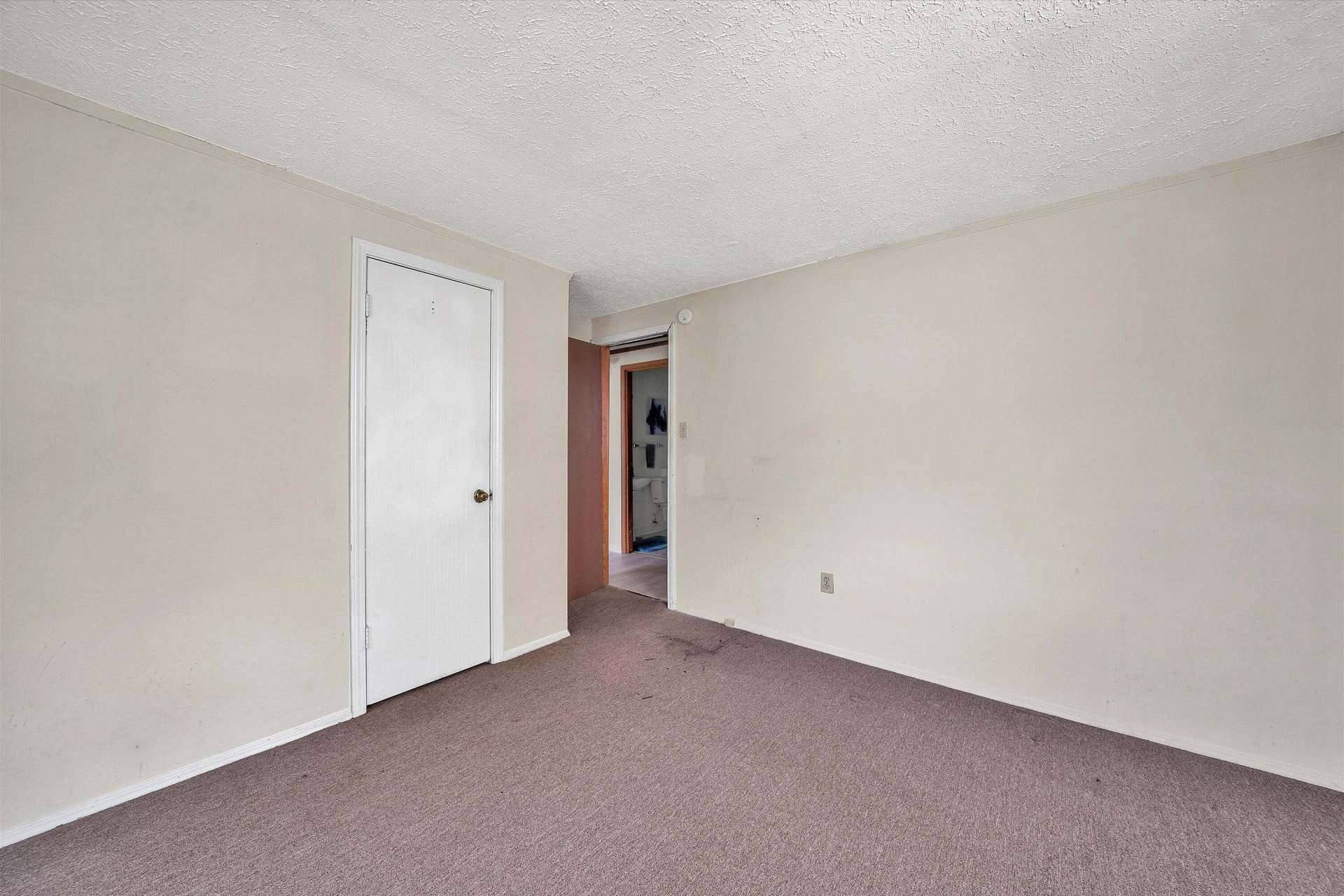 175 SYCAMORE ST - Photo 15