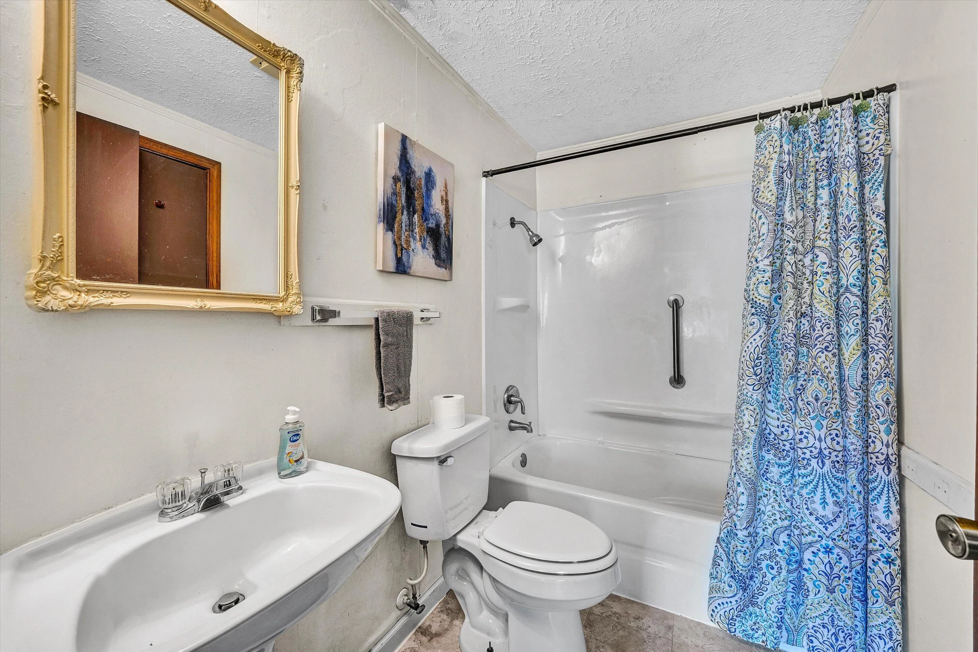 175 SYCAMORE ST - Photo 17