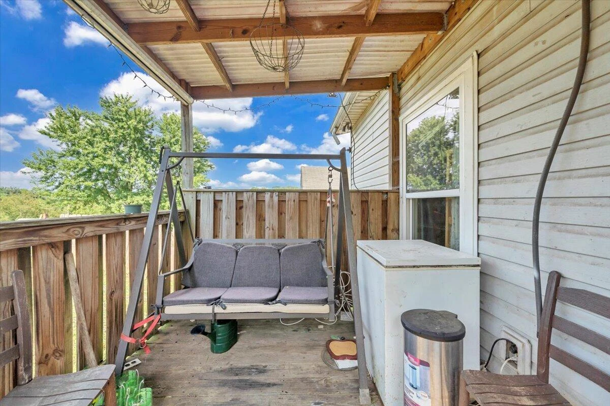 1206 Tompkins AVE SE - Photo 19