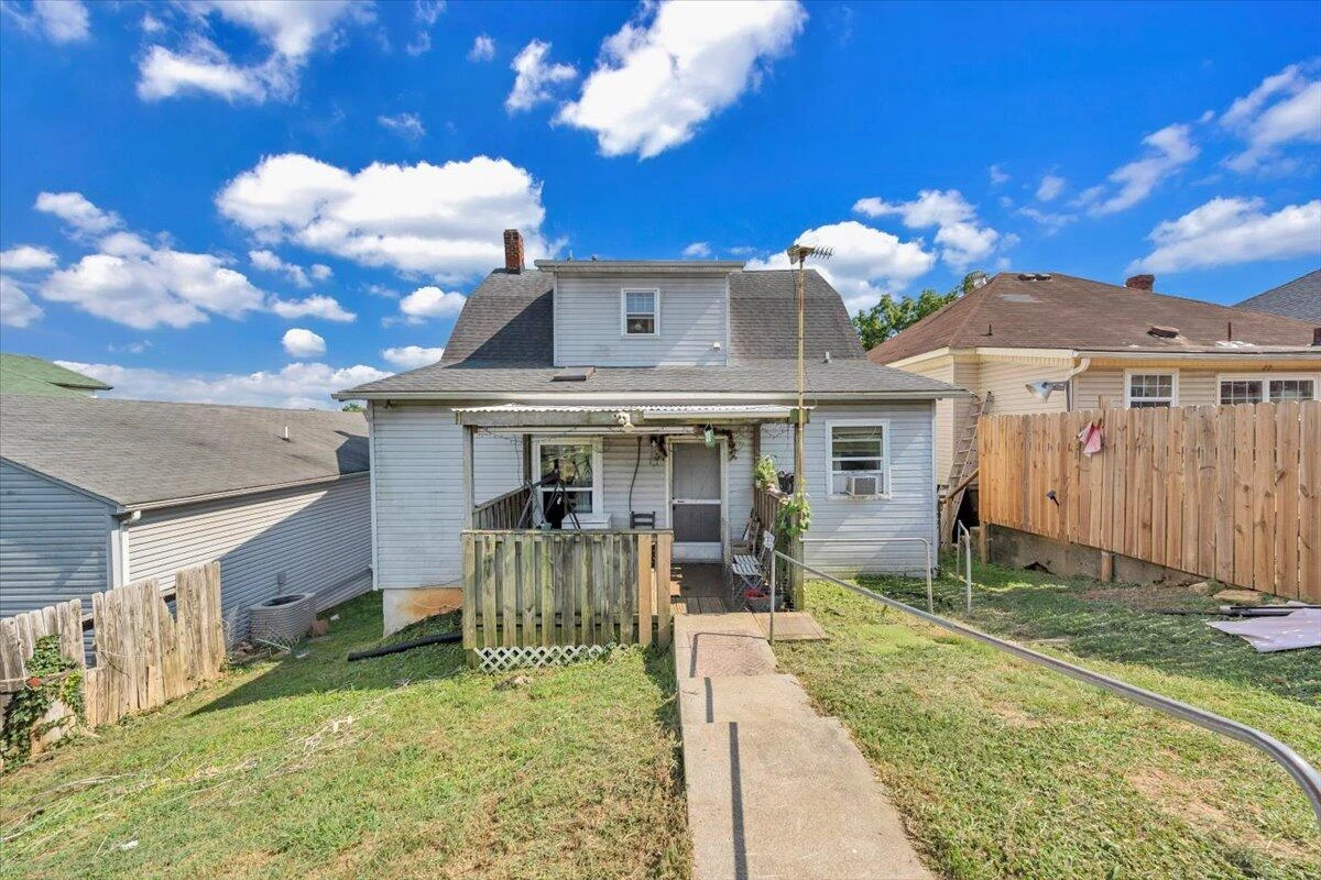 1206 Tompkins AVE SE - Photo 20