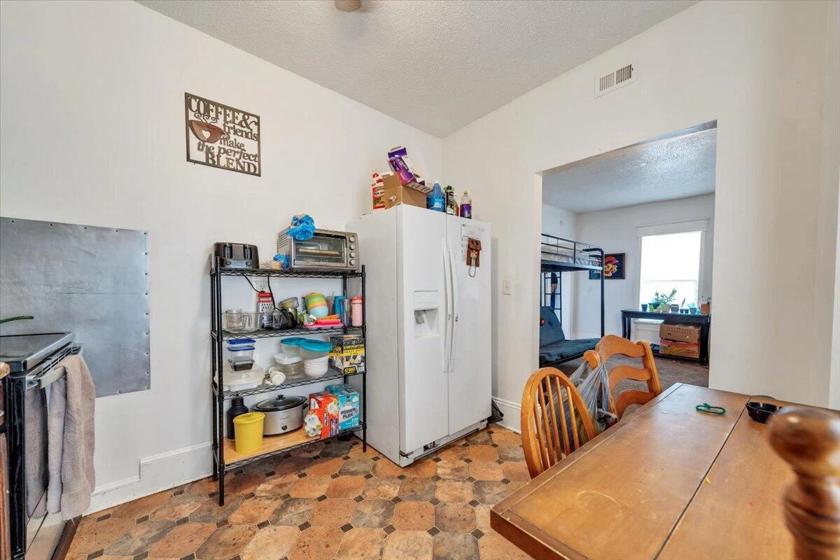 1206 Tompkins AVE SE - Photo 33