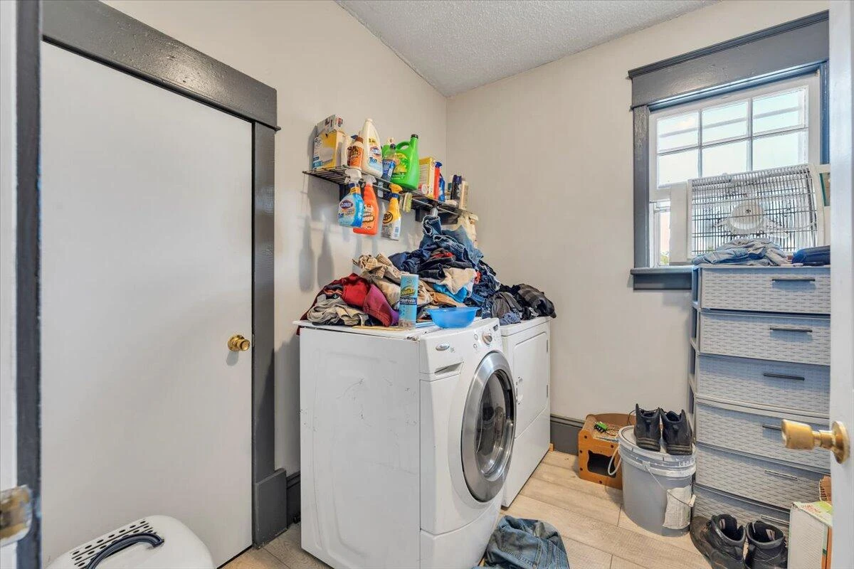 1206 Tompkins AVE SE - Photo 36