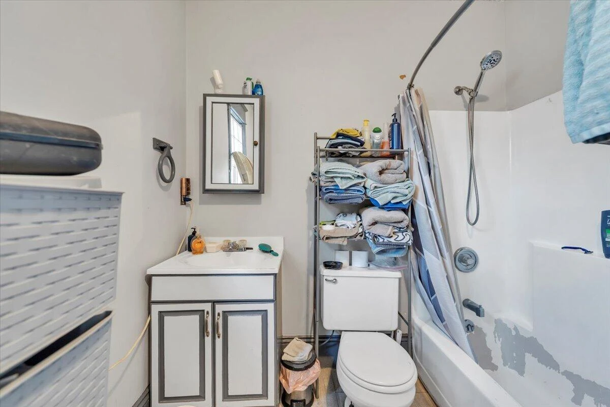 1206 Tompkins AVE SE - Photo 37
