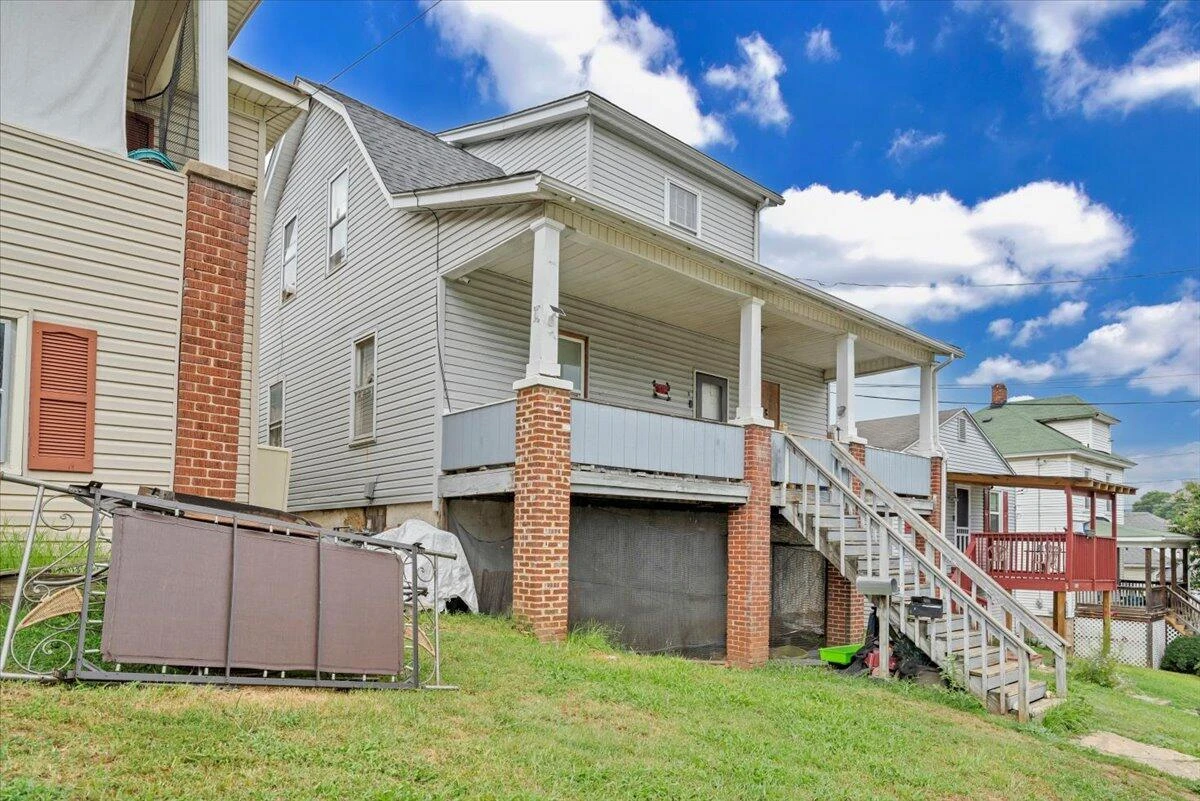 1206 Tompkins AVE SE - Photo 43