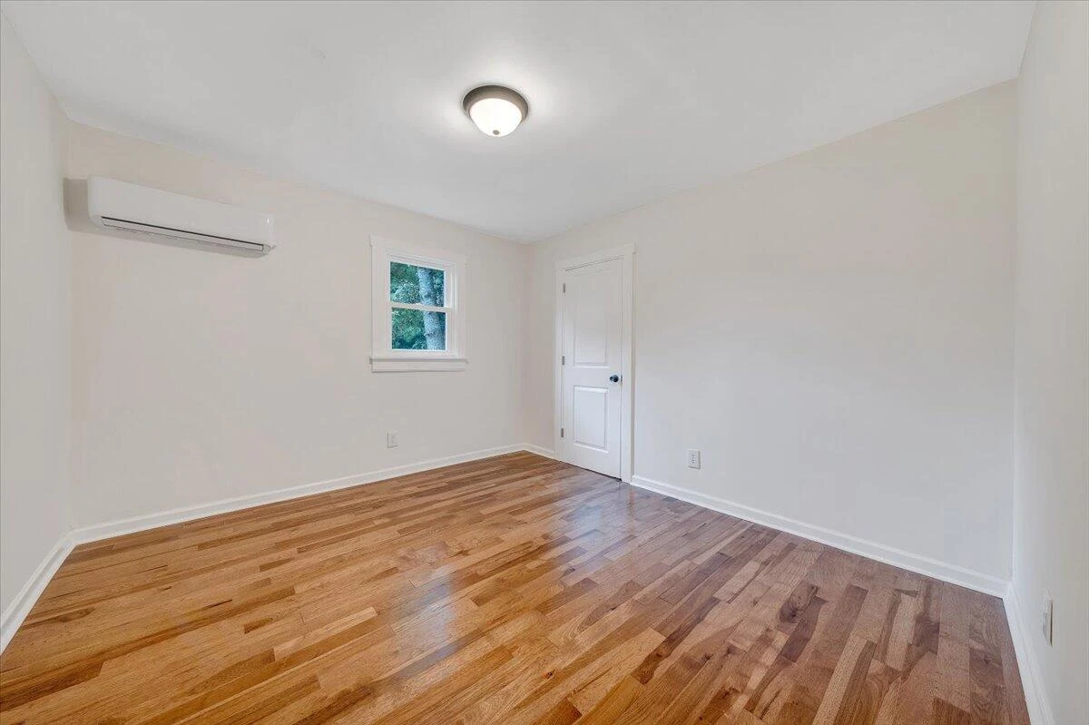 610 Central AVE - Photo 13