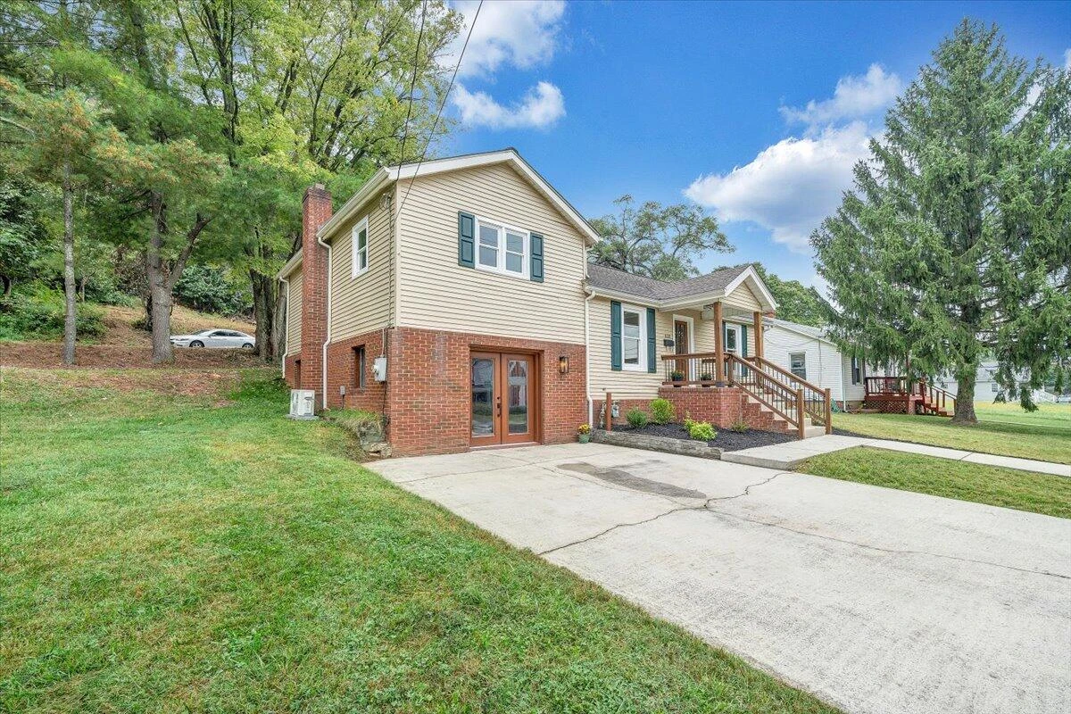 610 Central AVE - Photo 21