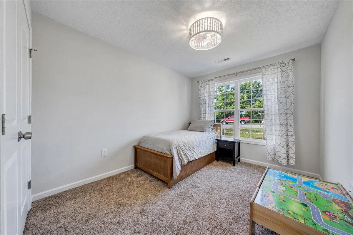 313 Jeffries DR - Photo 28