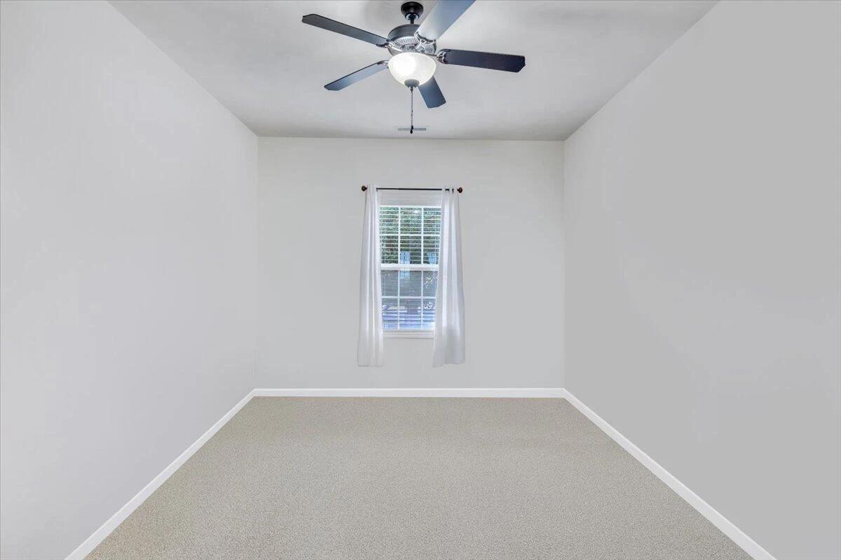 445 Chelsea Loop - Photo 33