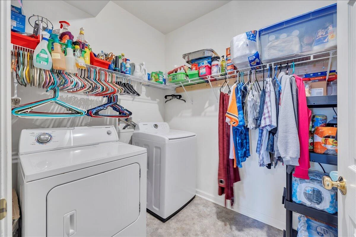 445 Chelsea Loop - Photo 35