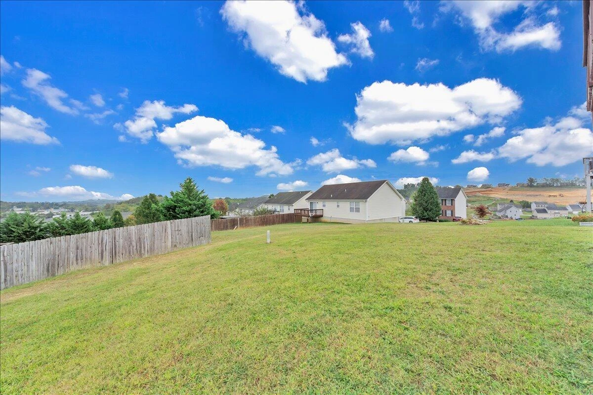 445 Chelsea Loop - Photo 40