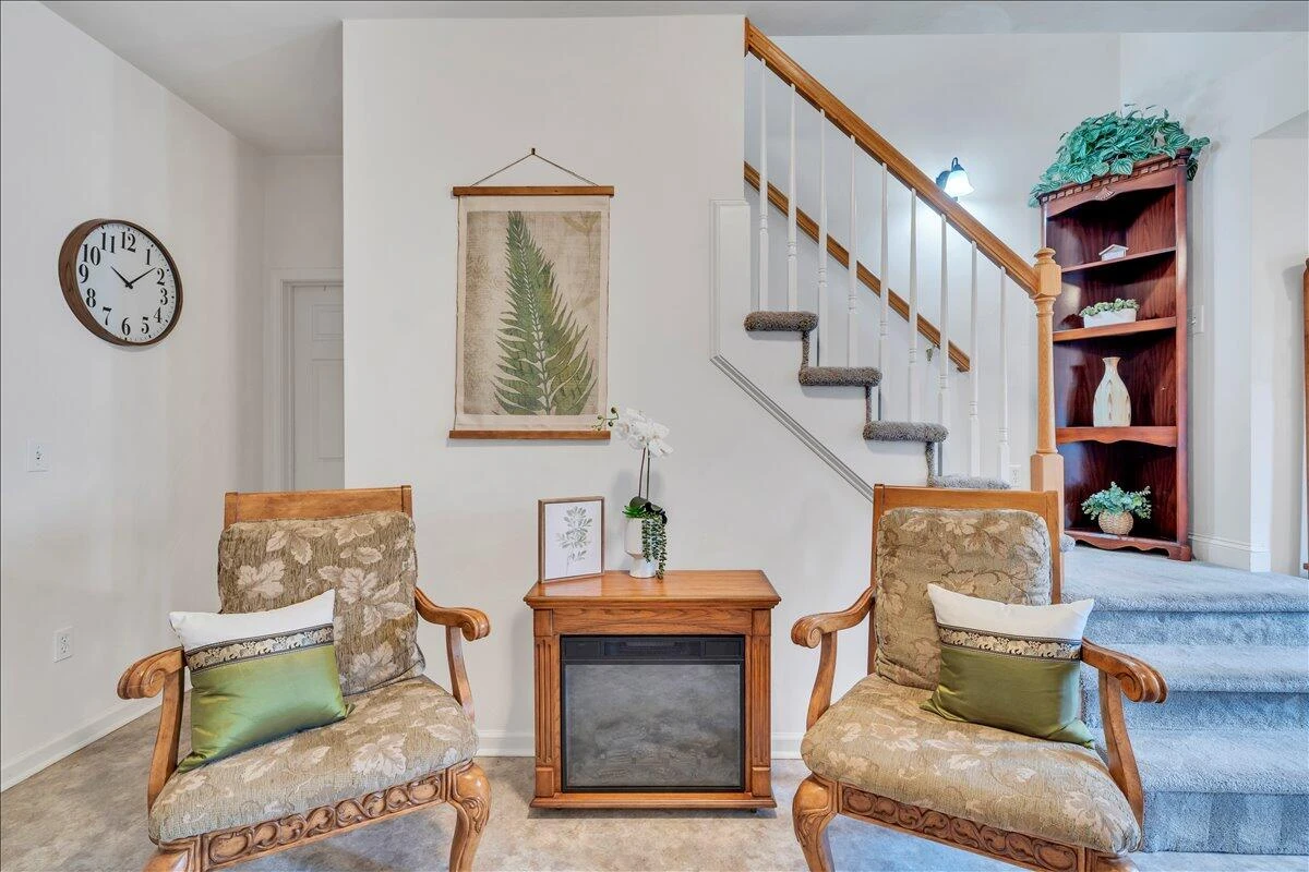 445 Chelsea Loop - Photo 11