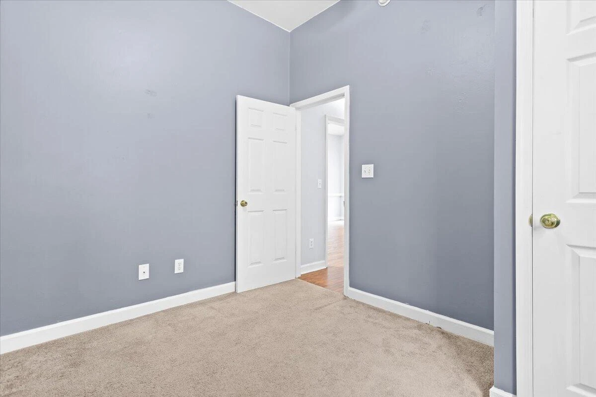 6854 Autumn Wood LN - Photo 14