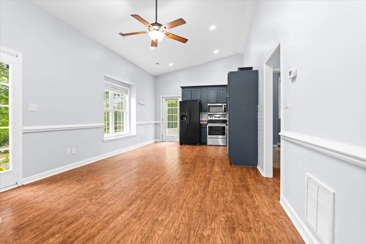6854 Autumn Wood LN - Photo 15