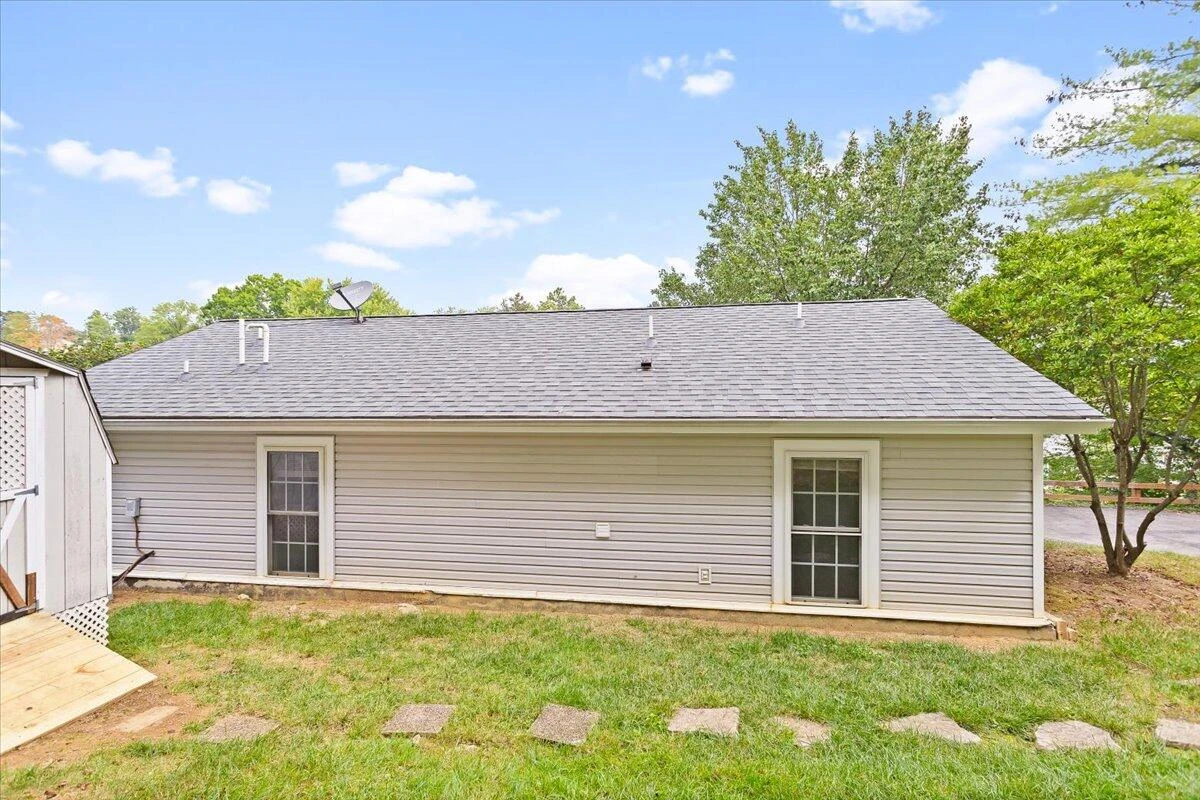 6854 Autumn Wood LN - Photo 26