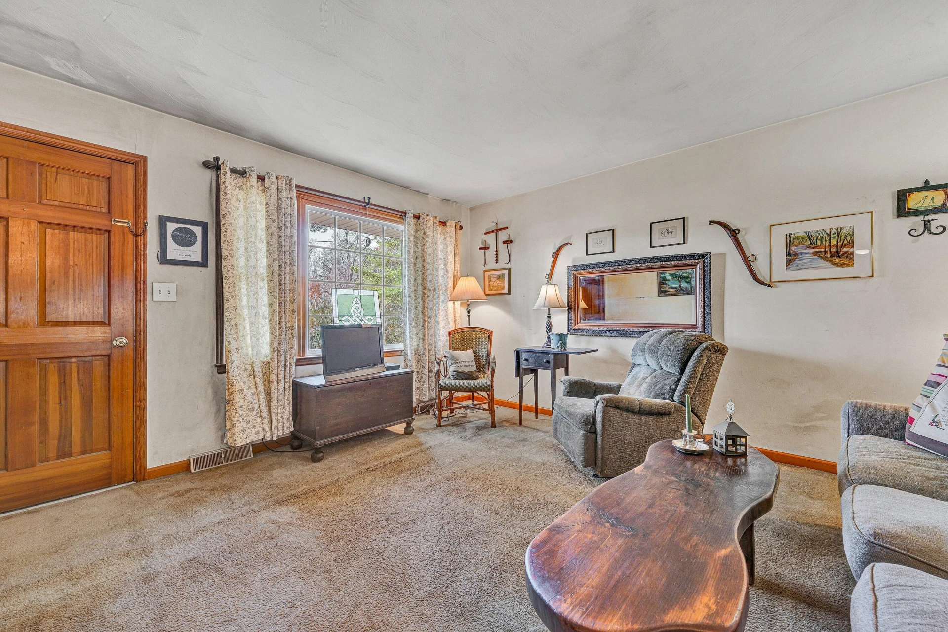 6281 Burnt Chimney RD - Photo 18