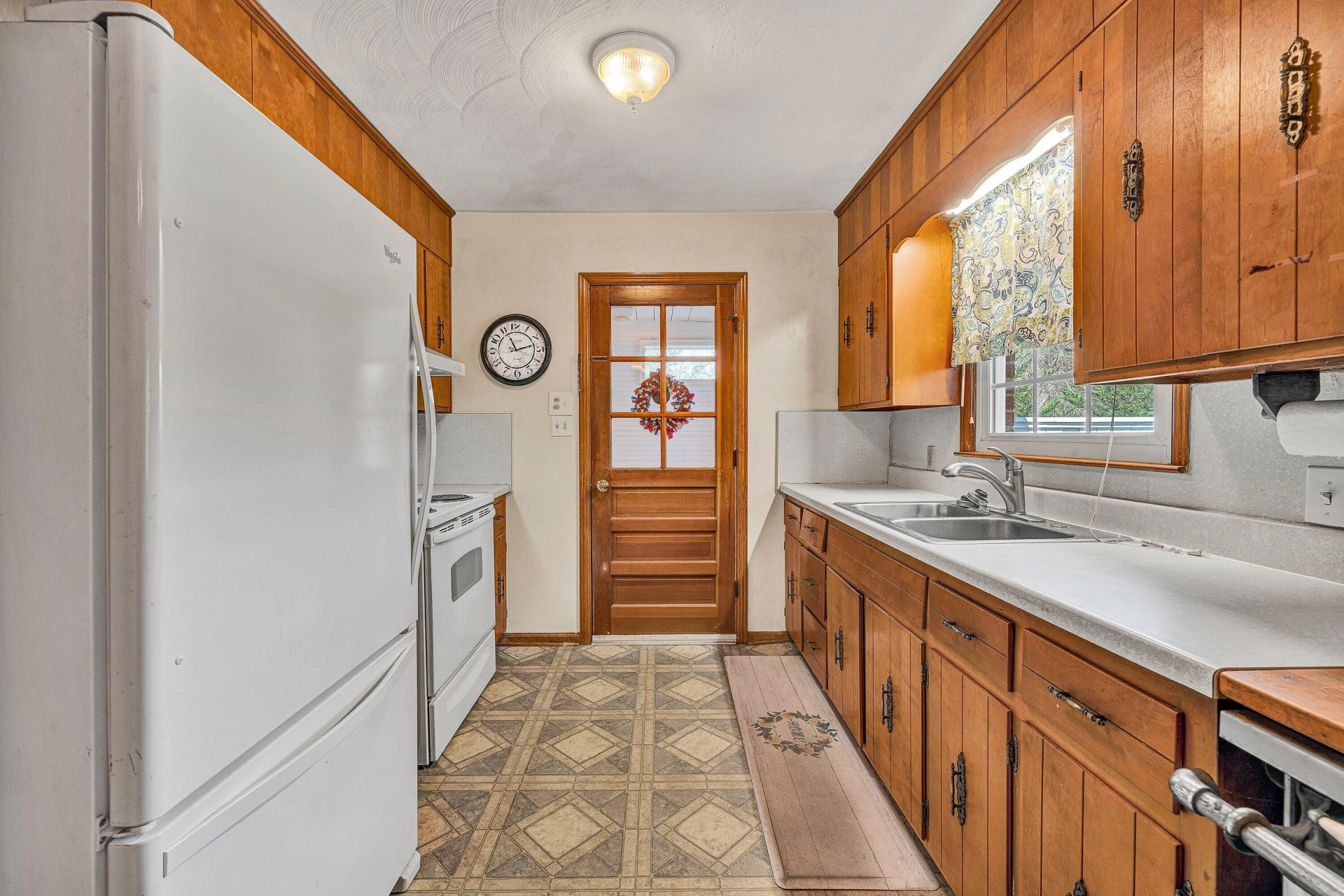 6281 Burnt Chimney RD - Photo 19