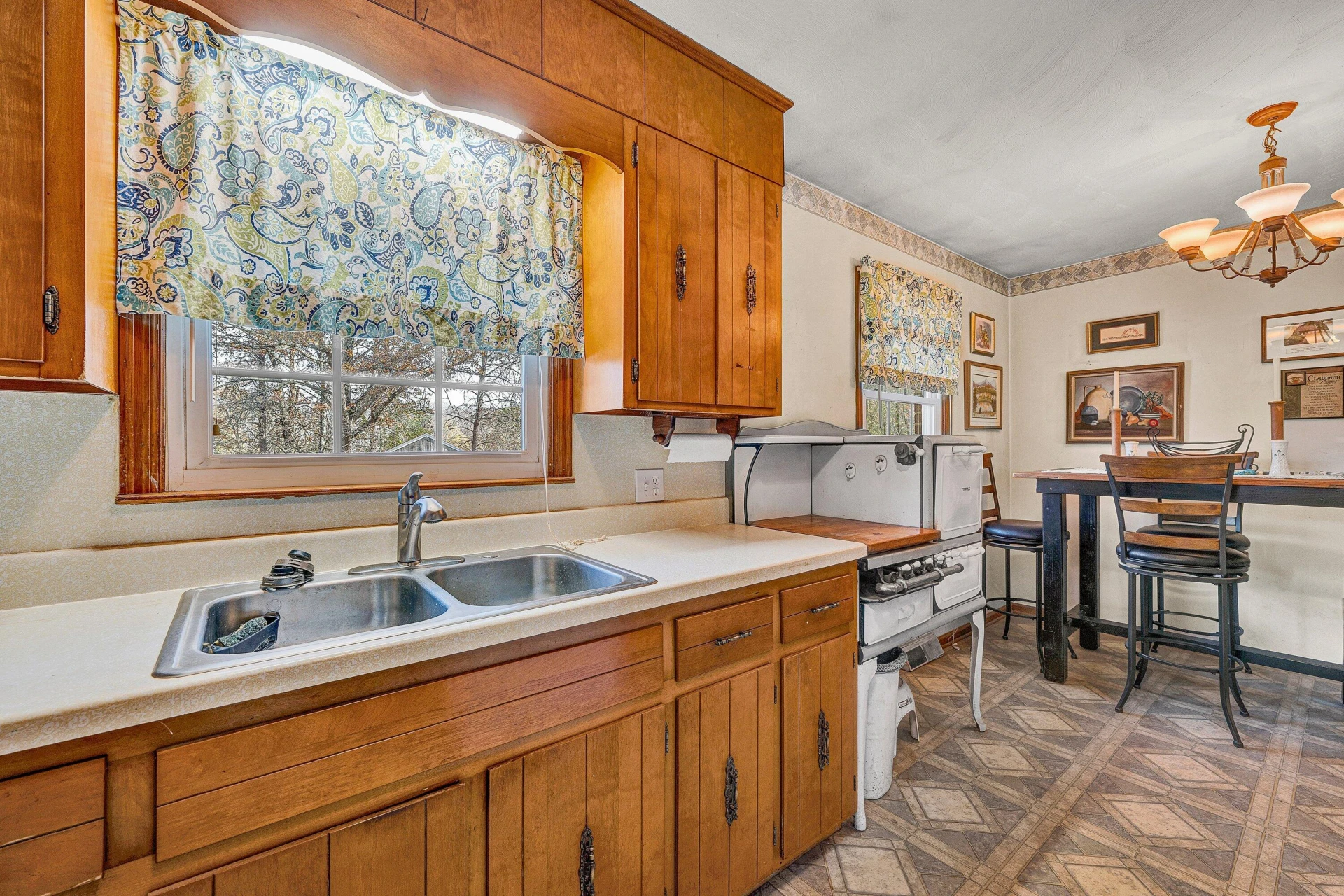 6281 Burnt Chimney RD - Photo 20