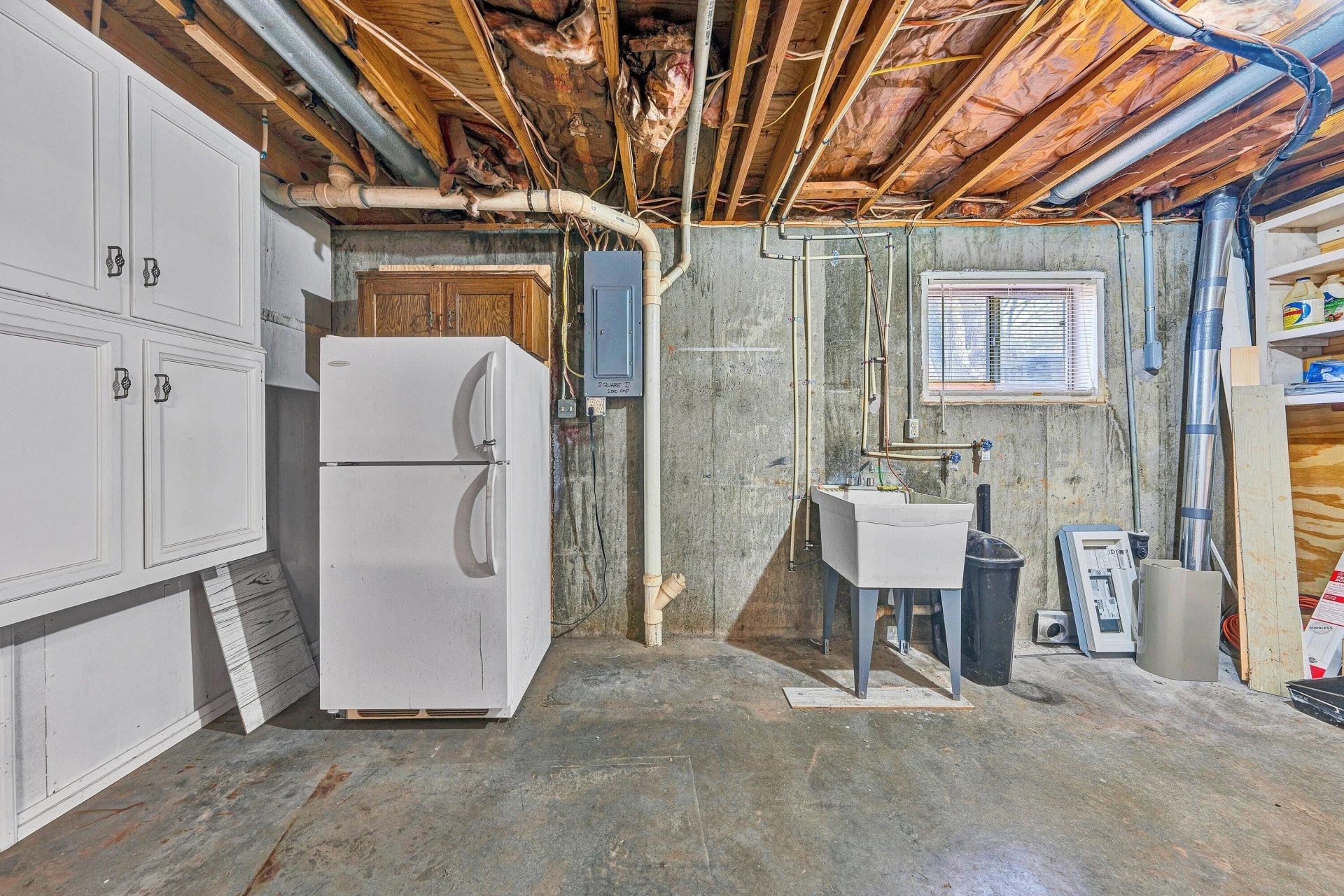 6281 Burnt Chimney RD - Photo 38