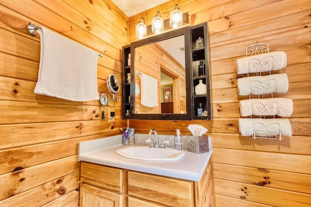 1705 Barberry RD SE - Photo 20