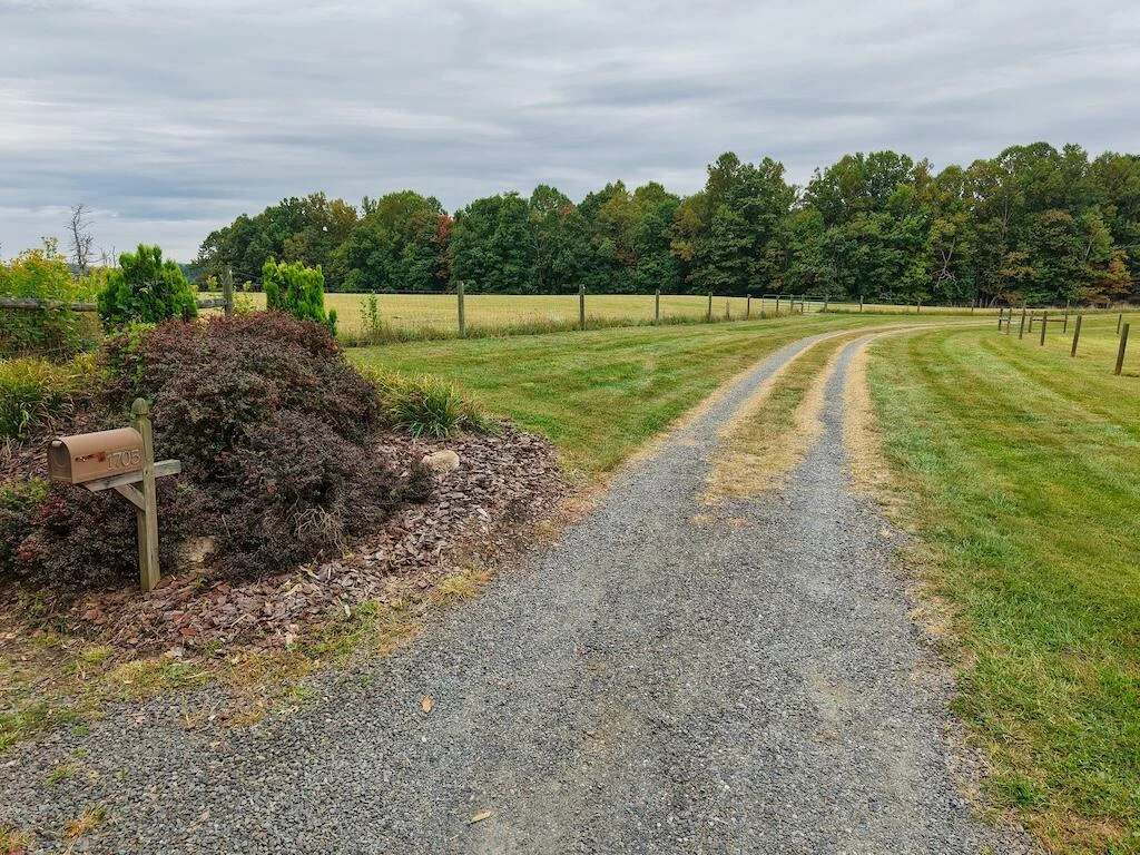 1705 Barberry RD SE - Photo 40