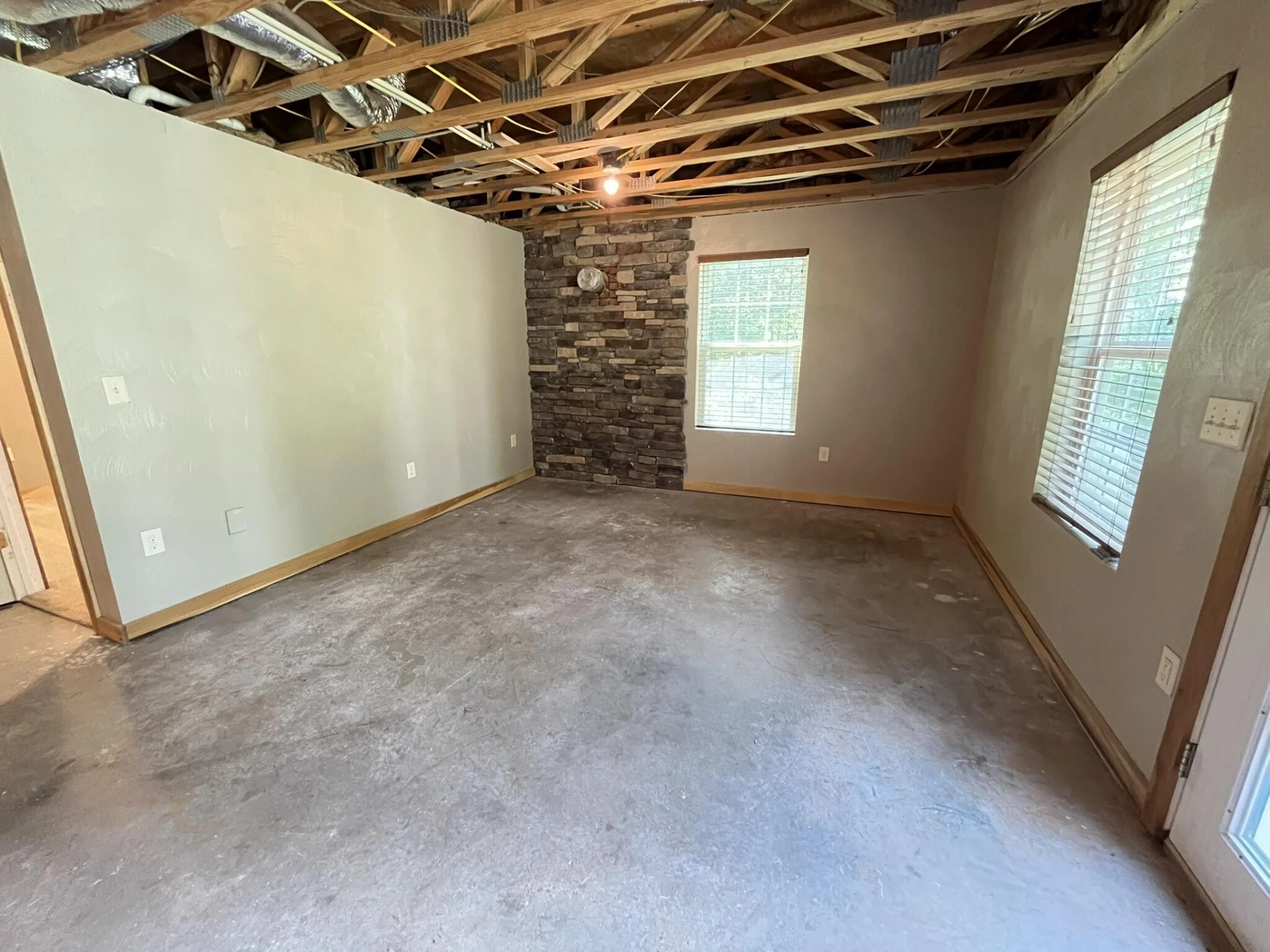 7110 Fork Mountain RD - Photo 34