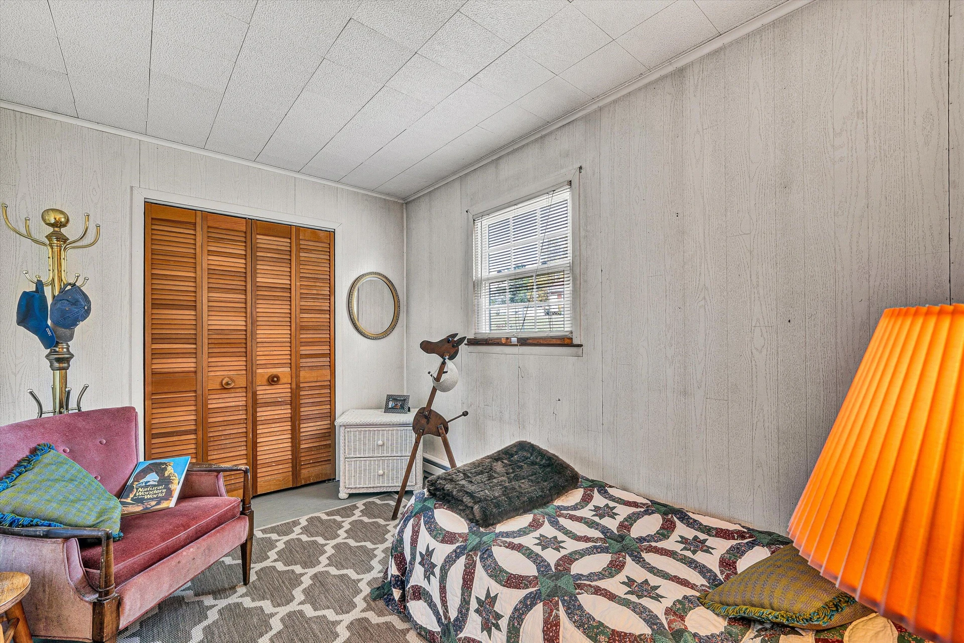 142 Elwood ST - Photo 21