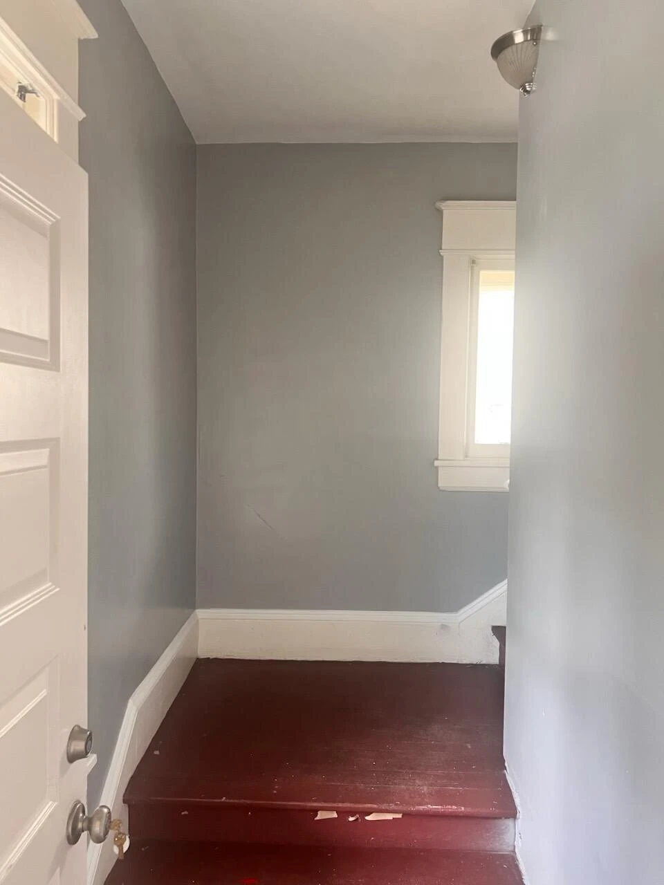 908 Franklin RD SW - Photo 2