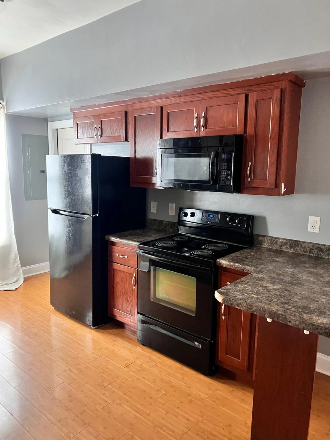 908 Franklin RD SW - Photo 8