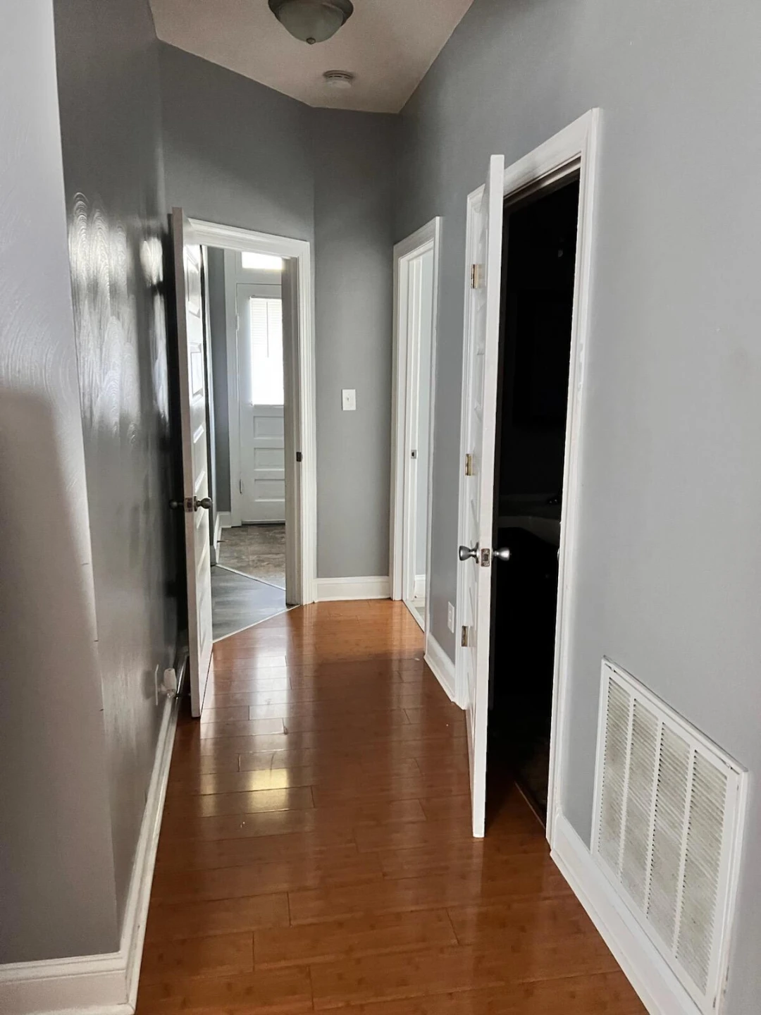 908 Franklin RD SW - Photo 9