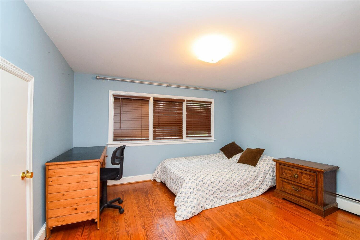 4124 Vermont AVE NW - Photo 18
