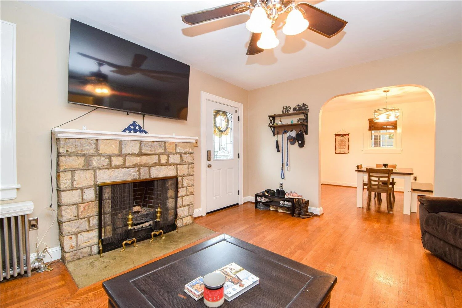 4124 Vermont AVE NW - Photo 6