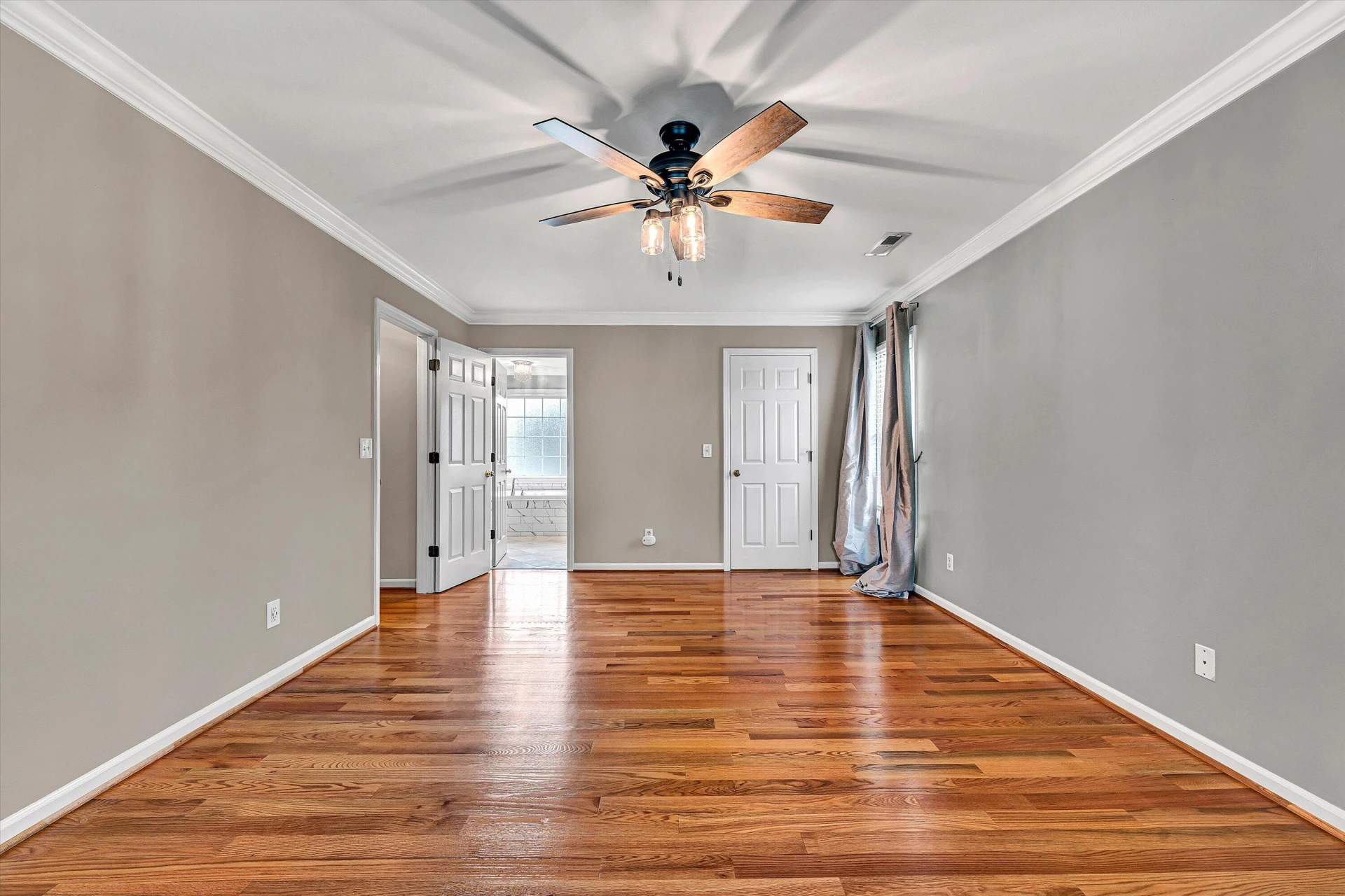 4557 Chippenham DR - Photo 35