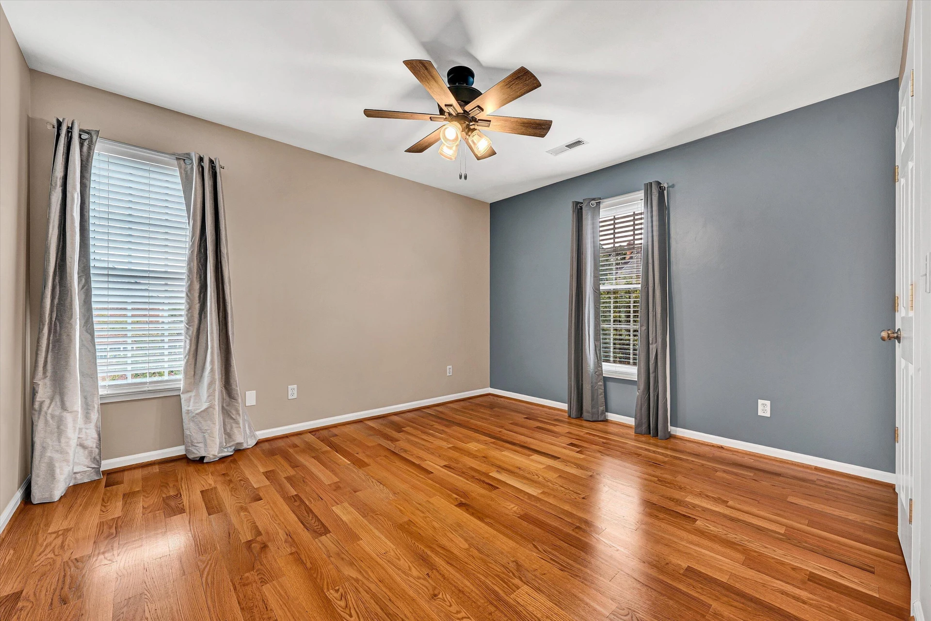4557 Chippenham DR - Photo 47