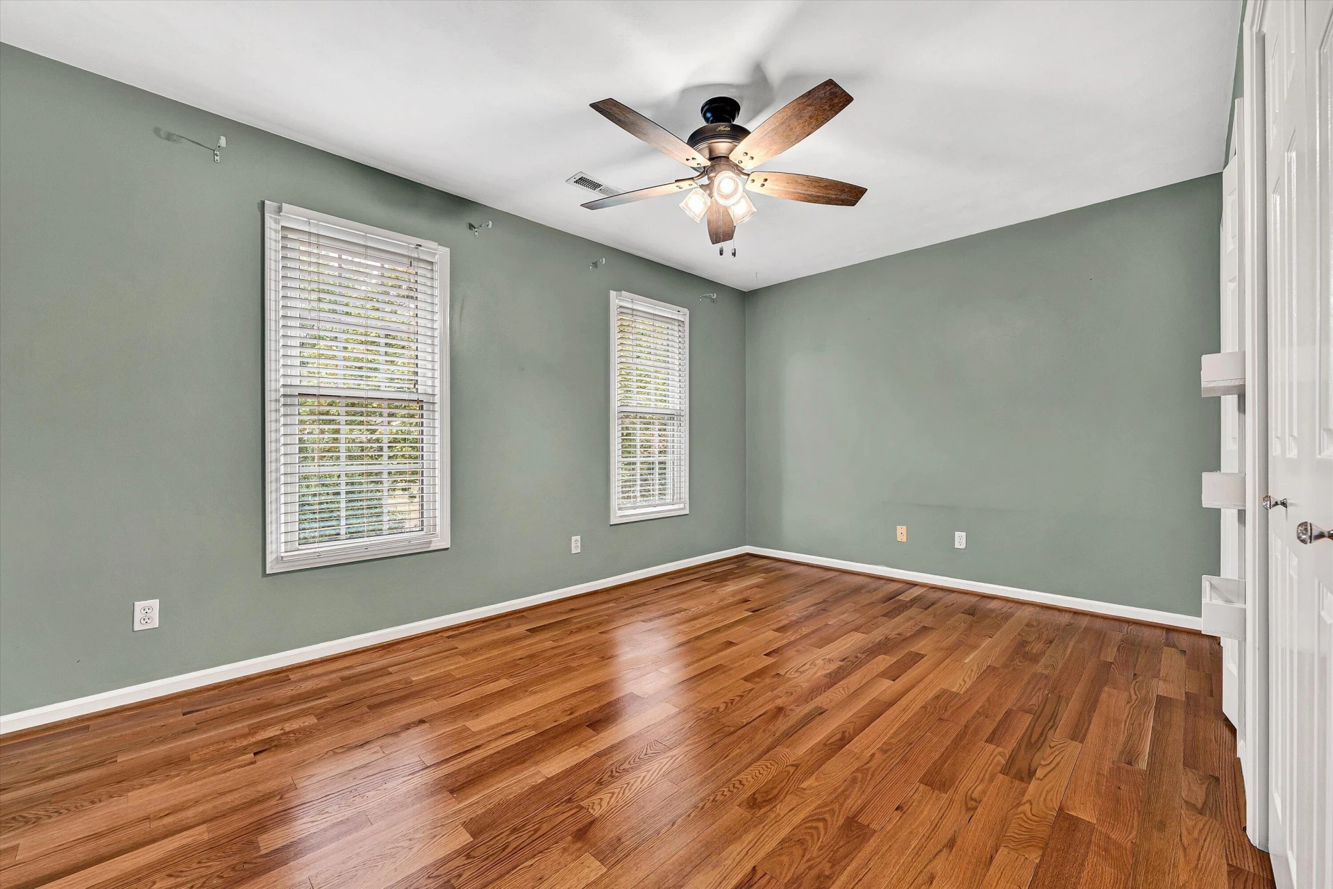 4557 Chippenham DR - Photo 49
