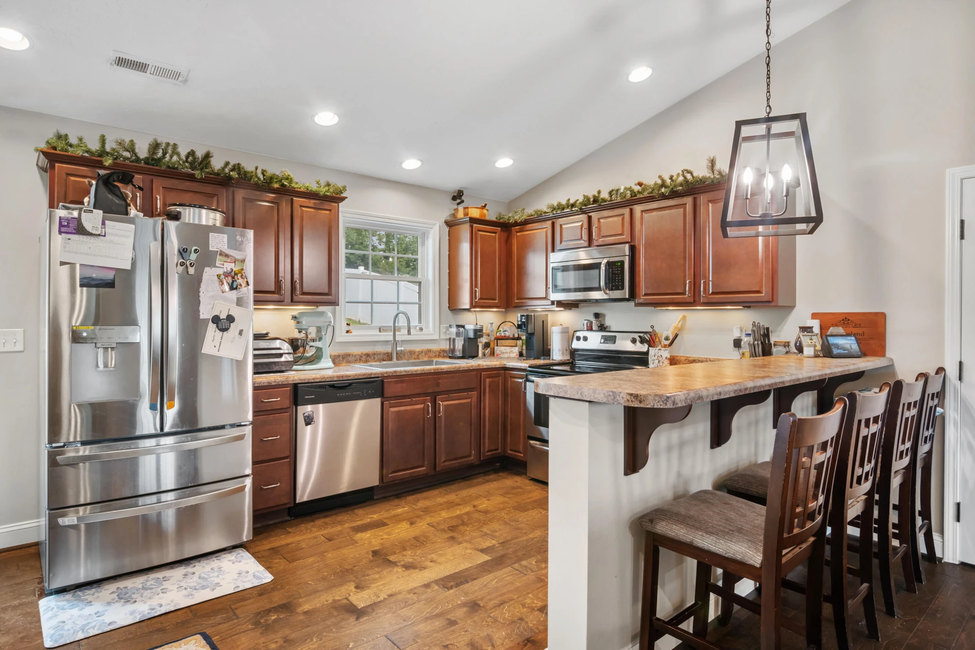 1109 Stoutamire DR - Photo 15