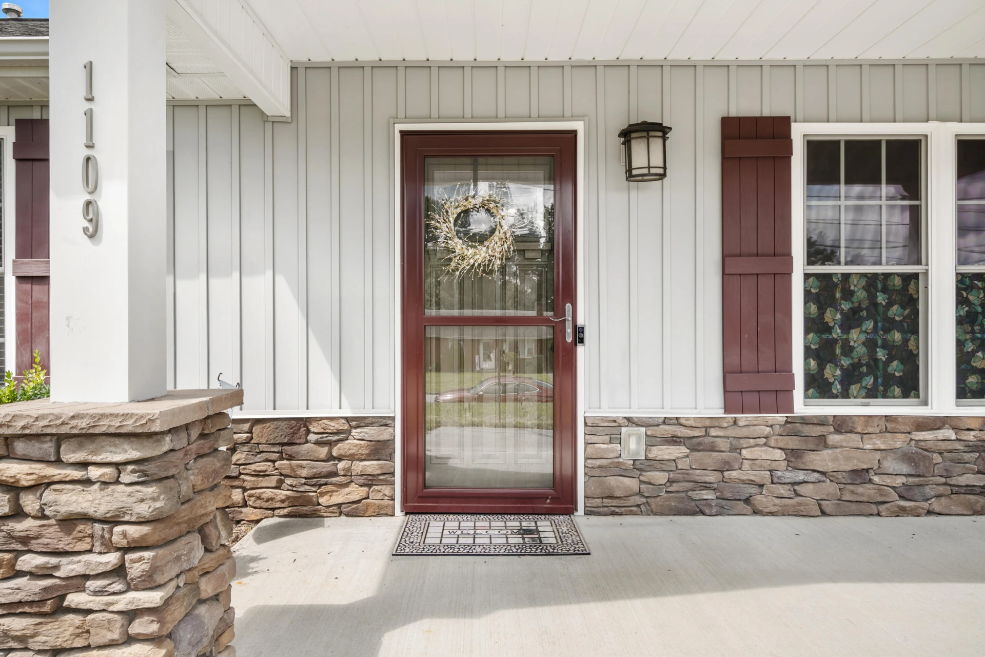 1109 Stoutamire DR - Photo 5