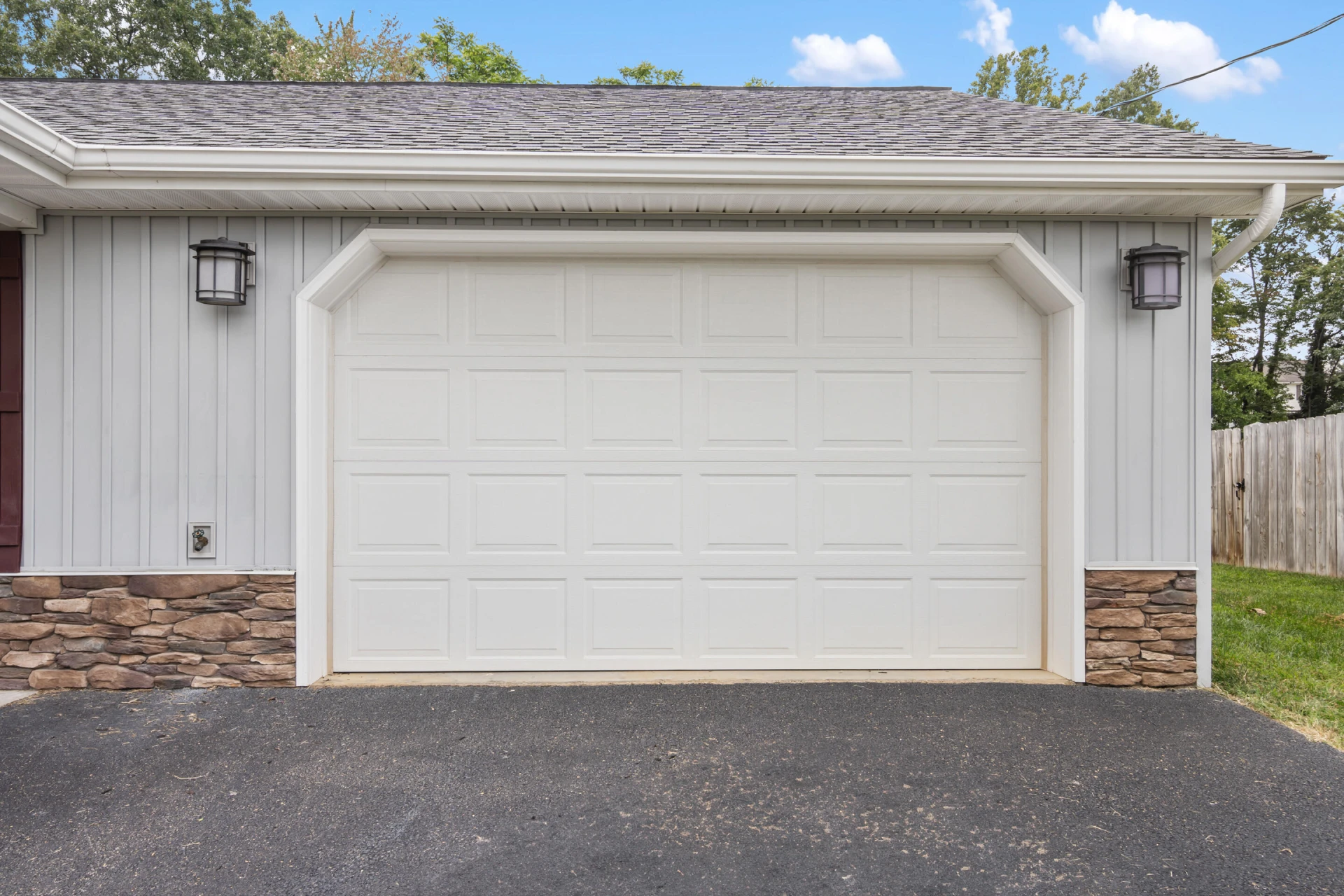 1109 Stoutamire DR - Photo 8