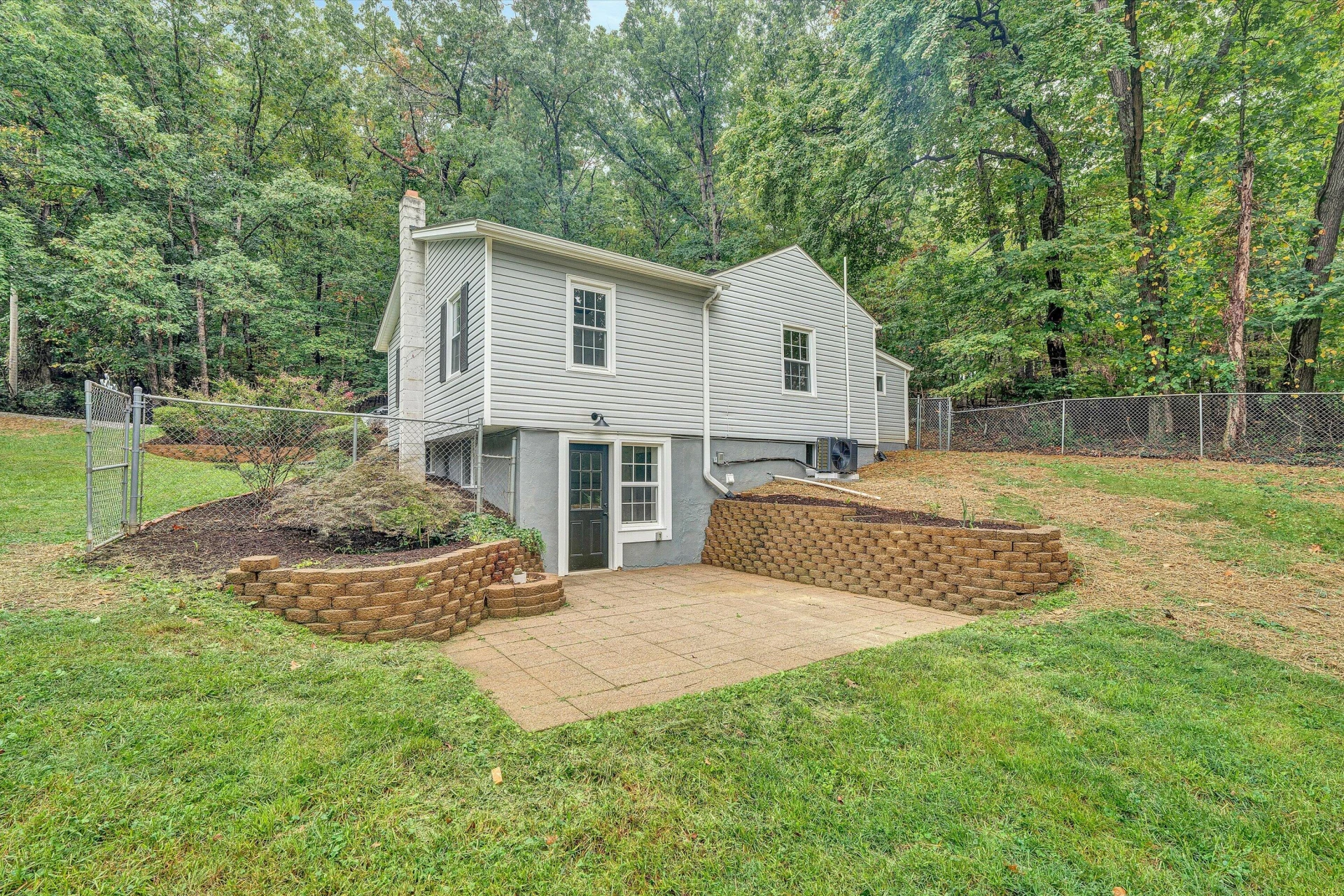 3837 Antietam DR - Photo 26