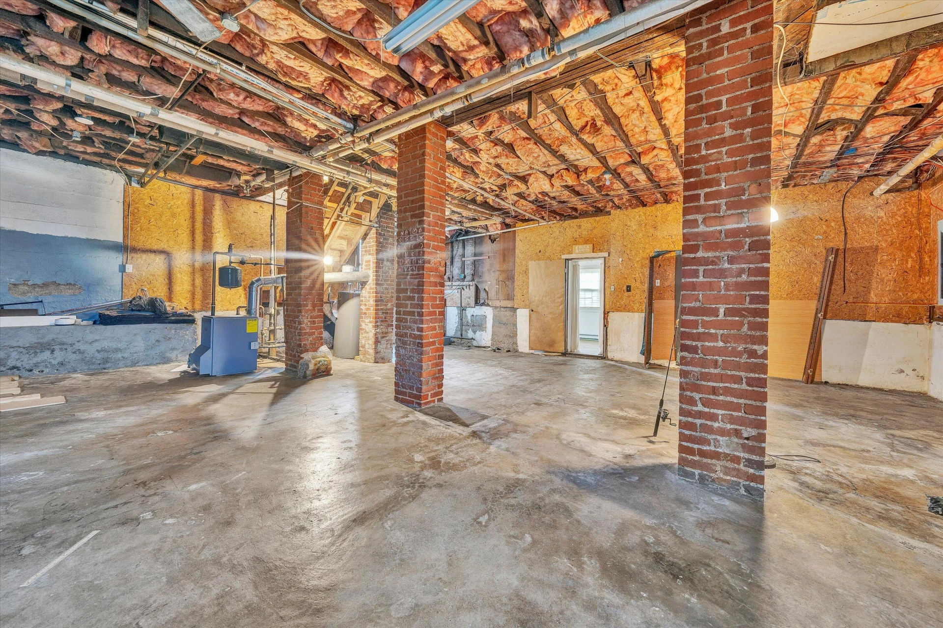 2023 Berkley AVE SW - Photo 40