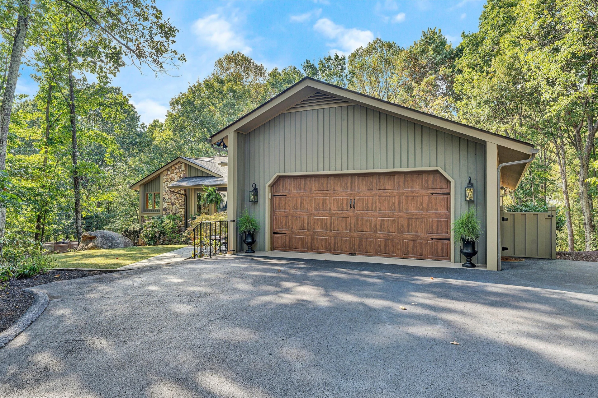 4196 Toddsbury DR - Photo 11