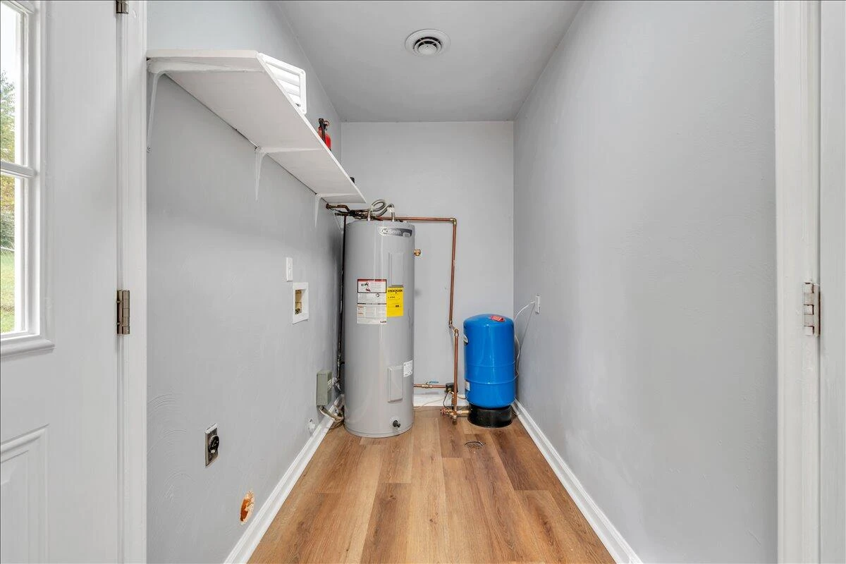 8116 Arabian LN - Photo 30