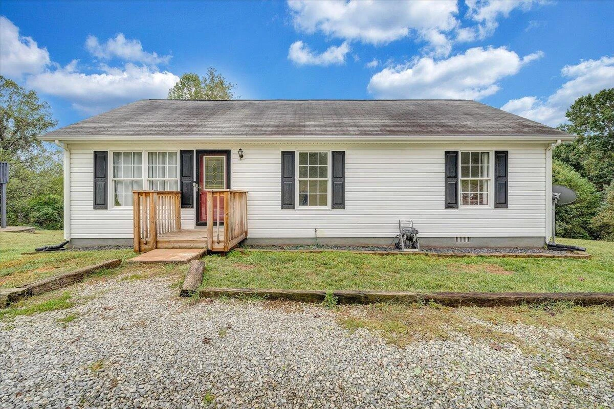 1300 Carroll RD