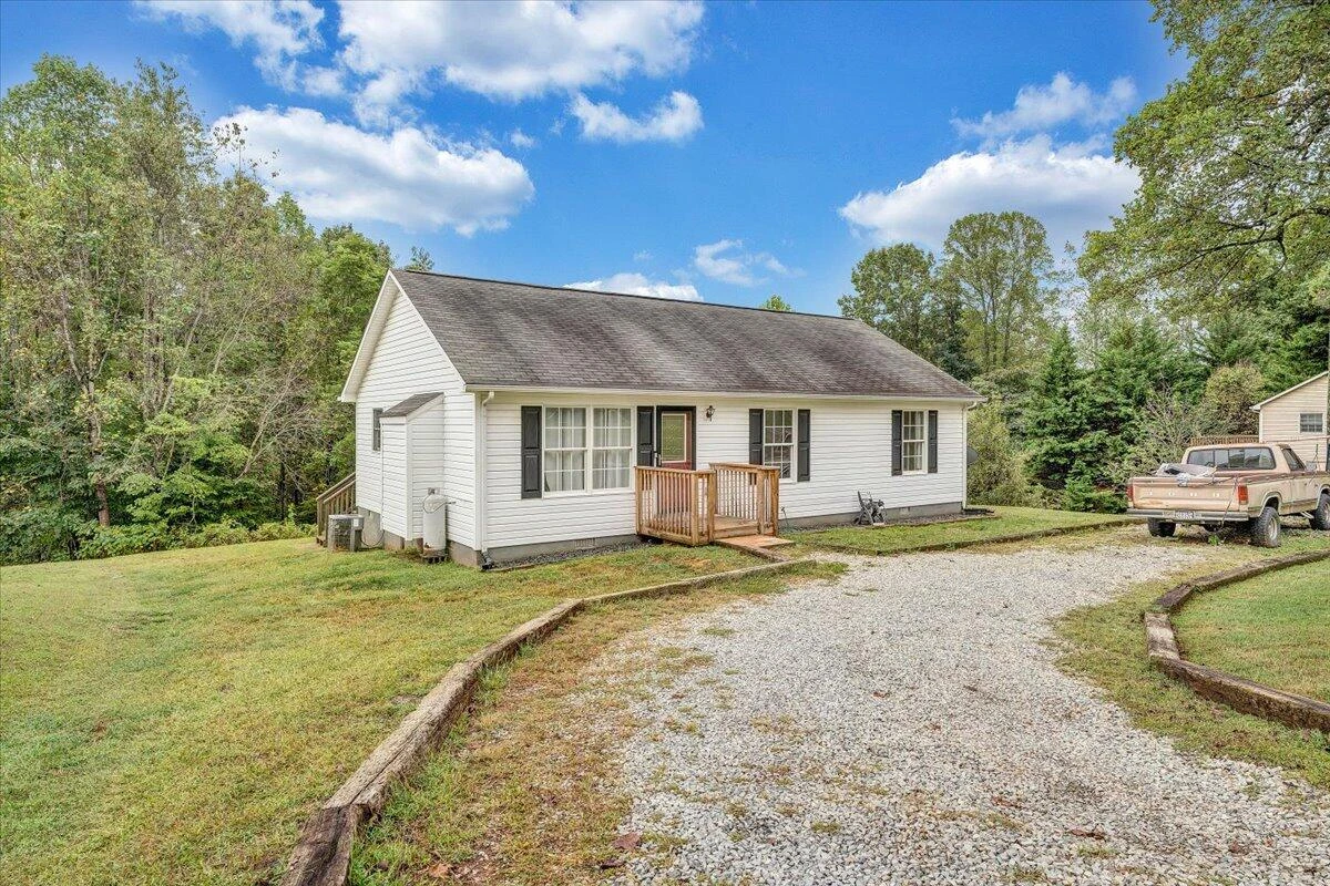 1300 Carroll RD - Photo 29