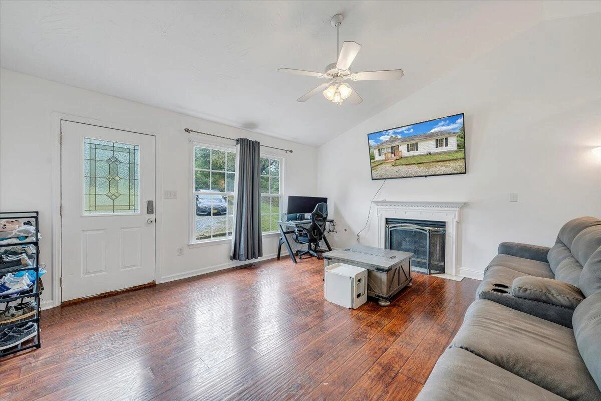 1300 Carroll RD - Photo 3
