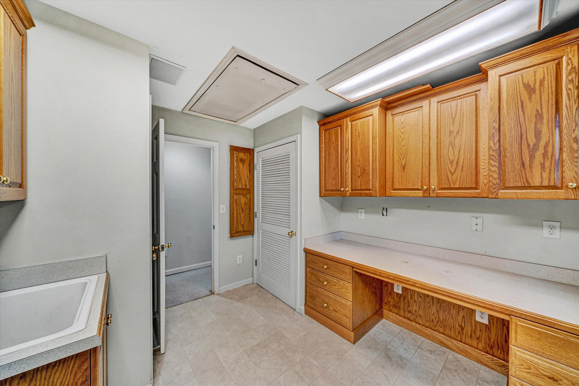 2644 Willowlawn ST - Photo 17